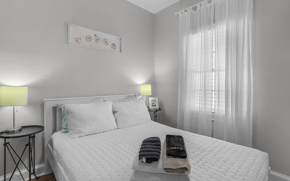 More Photos Of 510 Nicoll St, Savannah Hospitality For Sale