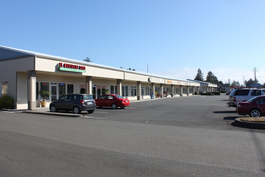 More Photos Of 3535-3537 101 Hwy N, Gearhart Unknown For Lease