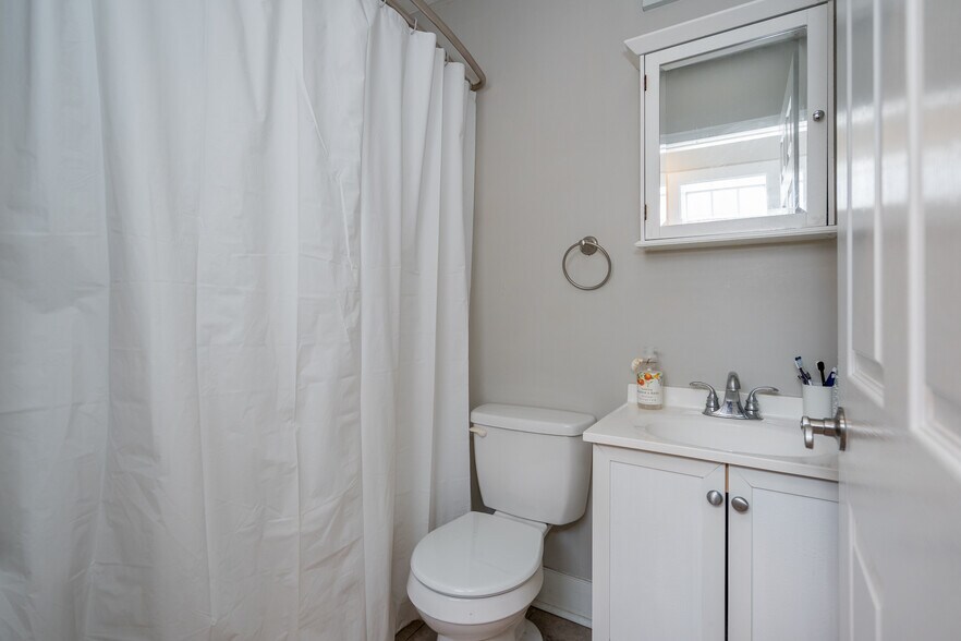 More Photos Of 417 W Grace St, Richmond Apartments For Sale