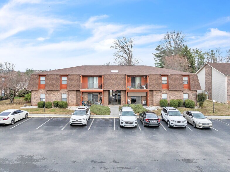 More Photos Of 506 Ellis st, Jefferson City Apartments For Sale