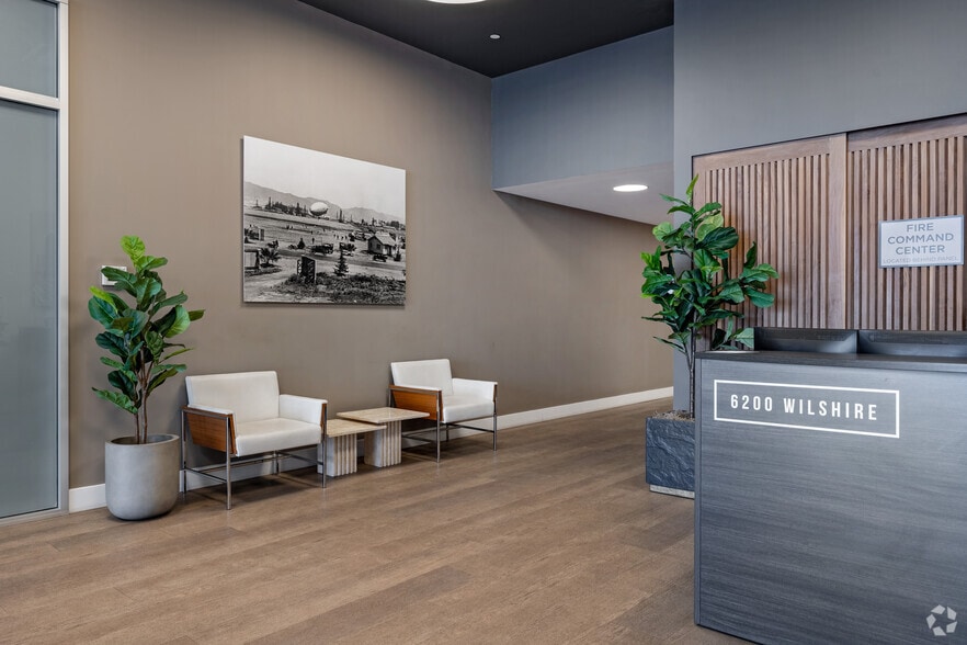 More Photos Of 6200 Wilshire Blvd, Los Angeles Medical For Sale