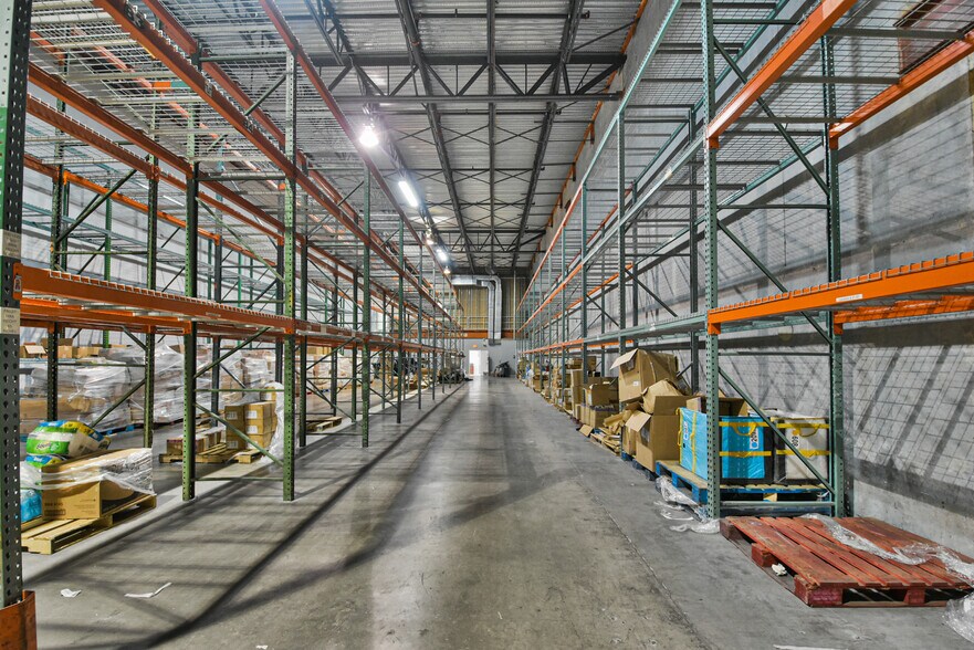 More Photos Of 2020 NW 129th Ave, Miami Warehouse For Lease