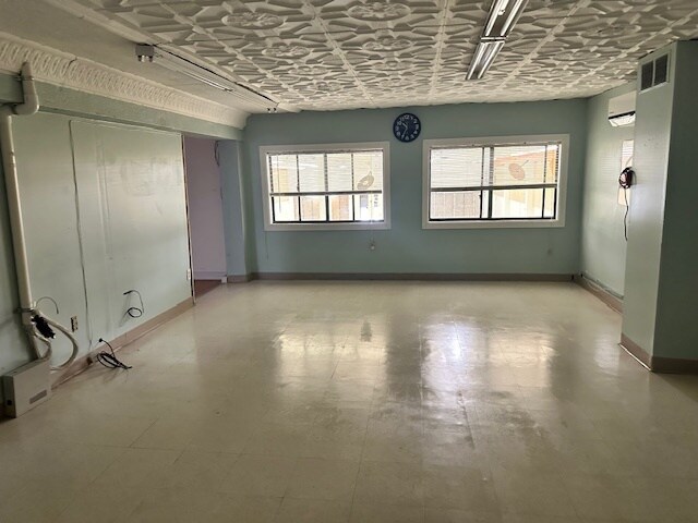 More Photos Of 327 E 2nd St, Calexico Storefront Retail Office For Sale