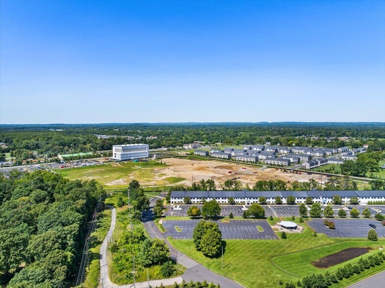 More Photos Of 1 Radar Way, Tinton Falls Office For Lease