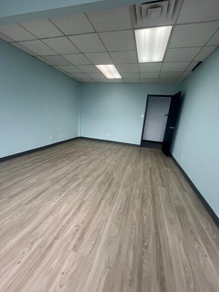 More Photos Of 2600 K Ave, Plano Office For Lease