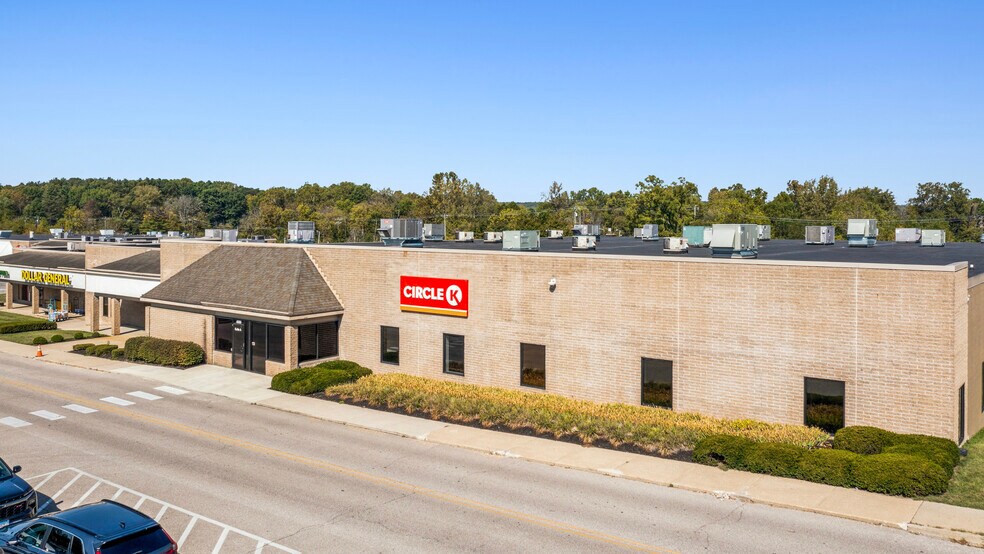 More Photos Of 4290 W Jonathan Moore Pike, Columbus Unknown For Lease