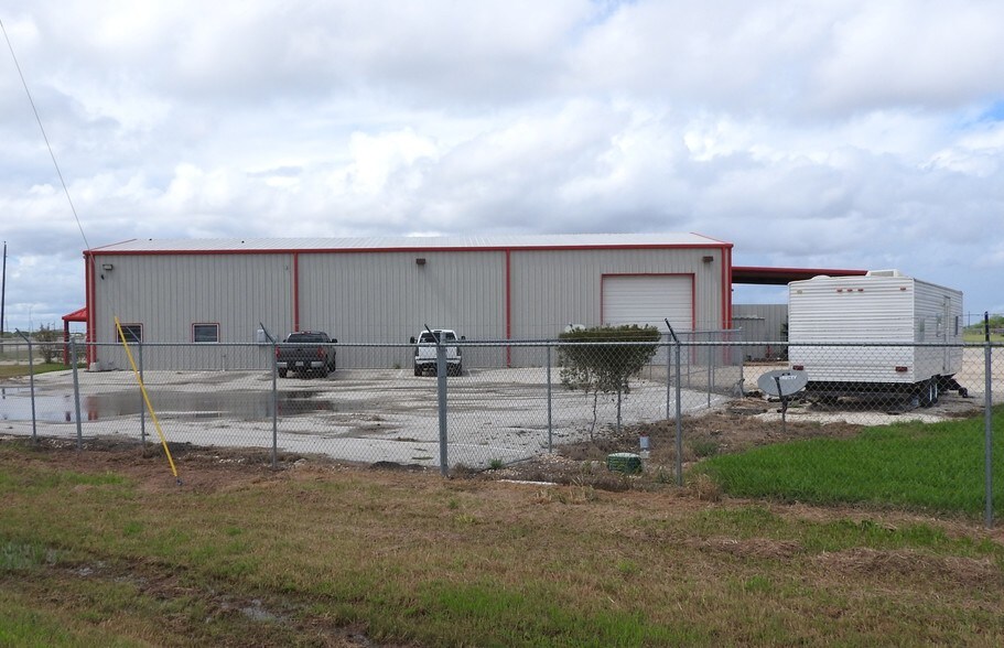 More Photos Of 4136 Interstate Highway 37, Odem Truck Terminal For Lease
