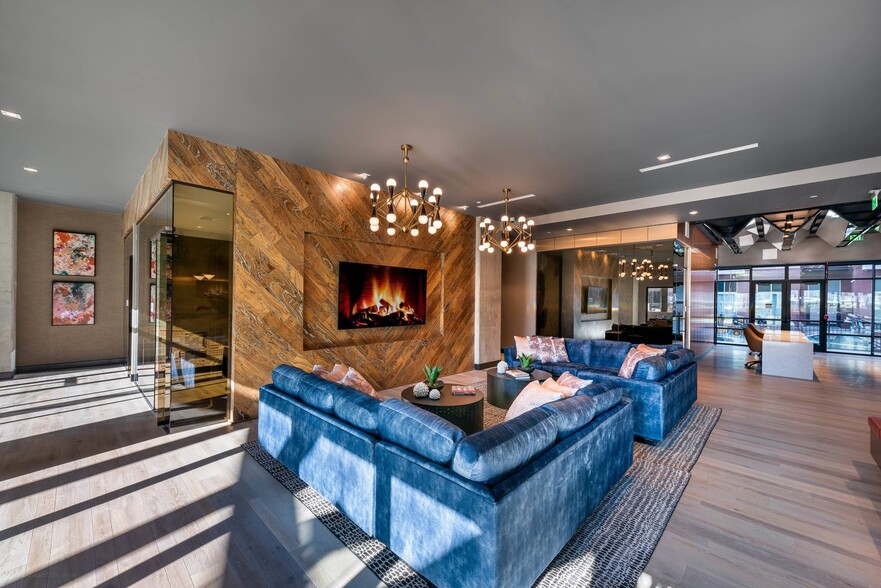 More Photos Of 2520 Wewatta Way, Denver Apartments For Lease