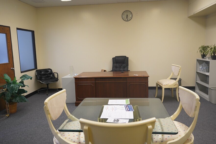 More Photos Of 206 Emerling Dr, Saint Louis Religious Facility For Sale