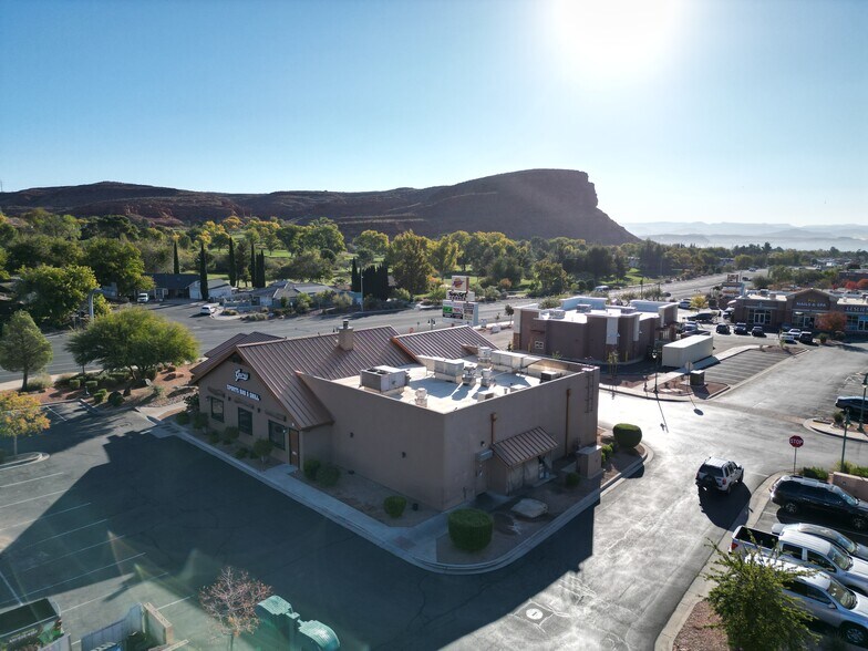More Photos Of 1051-1091 N Bluff Rd, Saint George Unknown For Sale