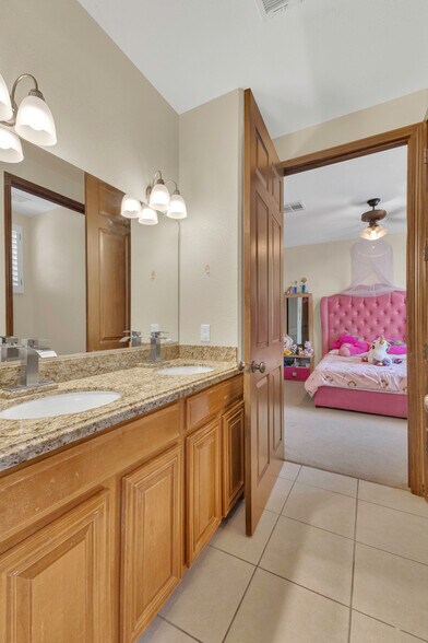 More Photos Of 636 Keagle Rd, Socorro Specialty For Sale