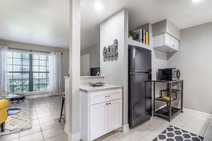 More Photos Of 7987 Bellfort St, Houston Apartments For Sale