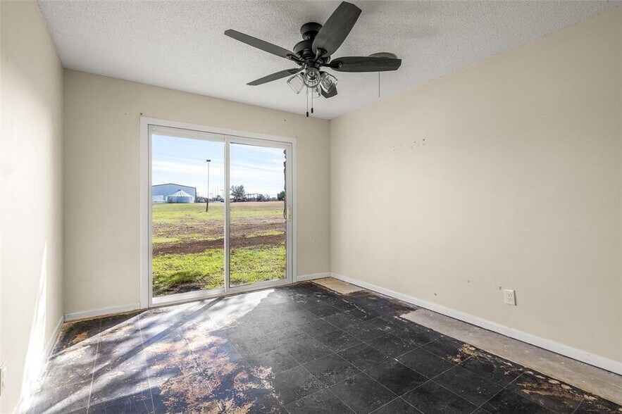 More Photos Of 24503 Ranch Road 12, Dripping Springs Office For Sale