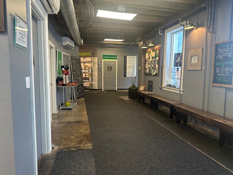 More Photos Of 165 Midland Ave, Lexington Health Club For Sale