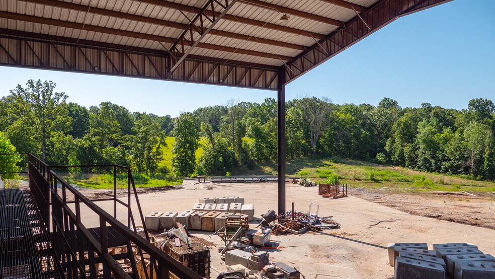 More Photos Of 1975 State Road NN, Climax Springs Warehouse For Sale