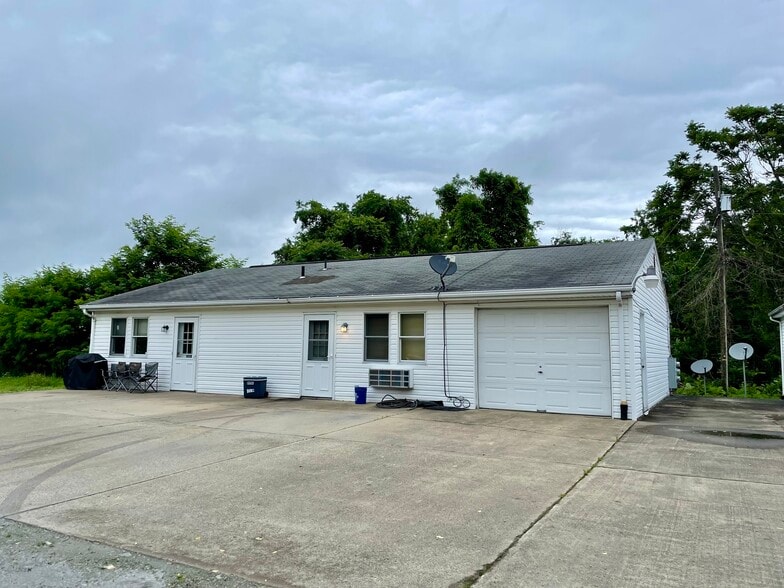More Photos Of 1027 Locust Ave, Washington Land For Sale