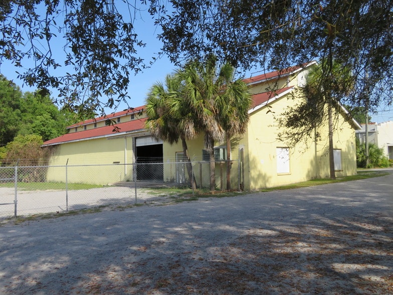 More Photos Of 733 Mulberry Ave, Panama City Unknown For Lease
