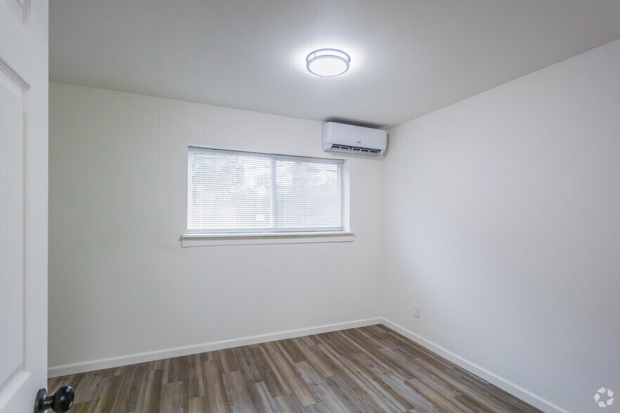 More Photos Of 685-689 Adams Ave, Memphis Apartments For Sale