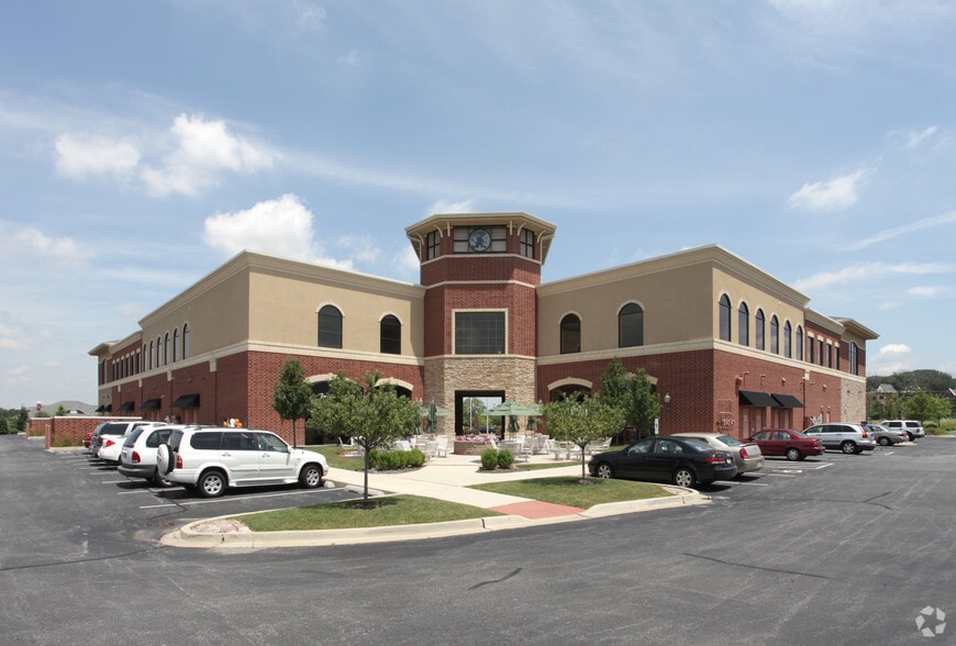 More Photos Of 9645 Lincoln-Way Ln, Frankfort Unknown For Lease