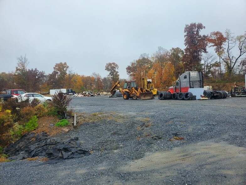 More Photos Of 1790 N Fisher Ave, Annville Land For Sale