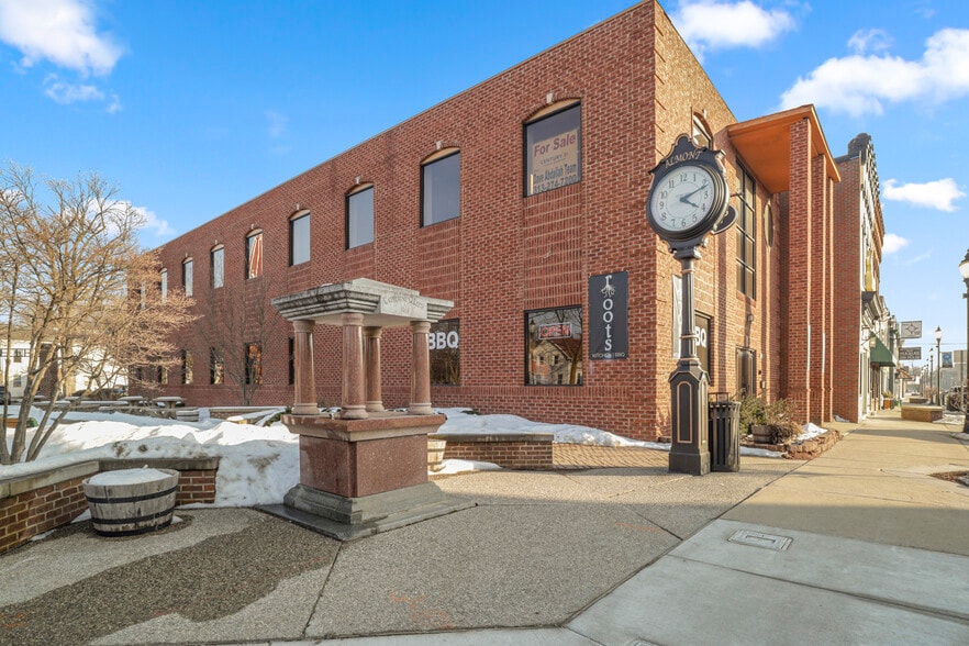 More Photos Of 107 S Main St, Almont Restaurant For Lease