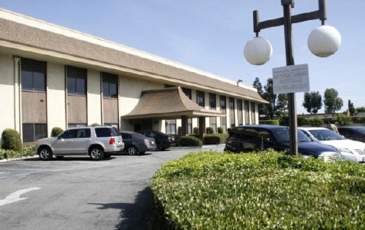 More Photos Of 1300 W 155th St, Gardena Medical For Lease