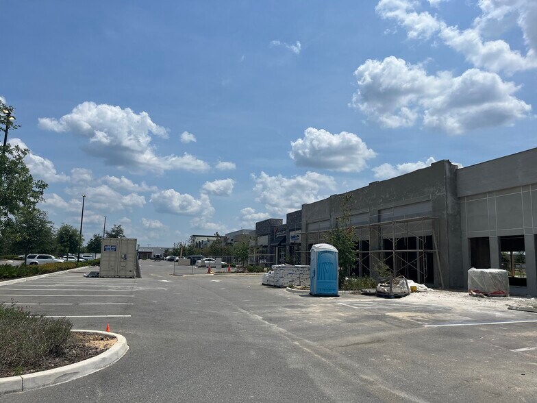 More Photos Of 5730 Hamlin Groves Trl, Winter Garden Unknown For Lease