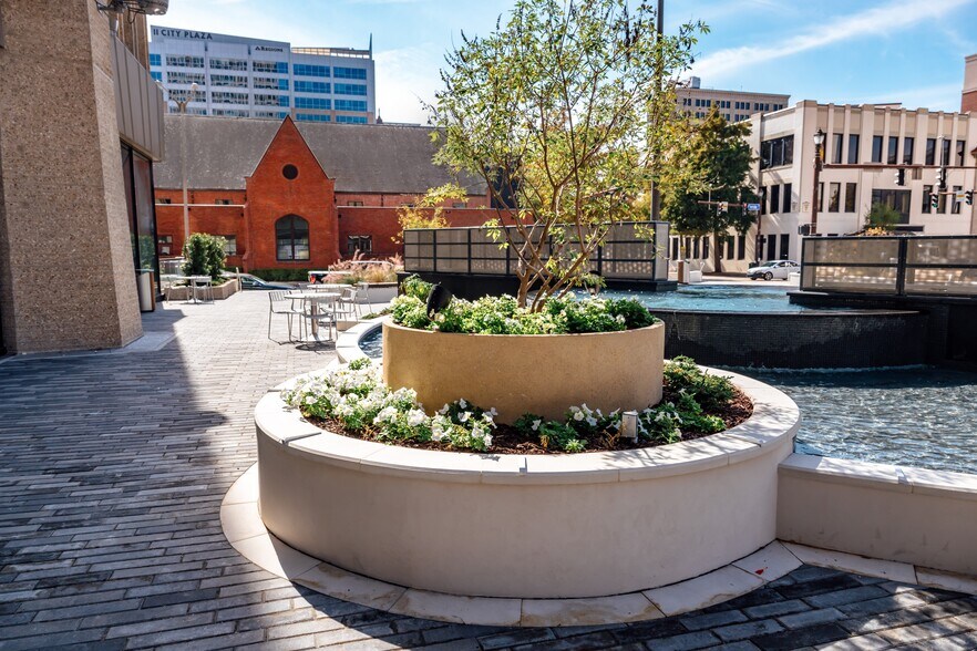 More Photos Of 451 Florida St & 450 Laurel St, Baton Rouge Unknown For Lease