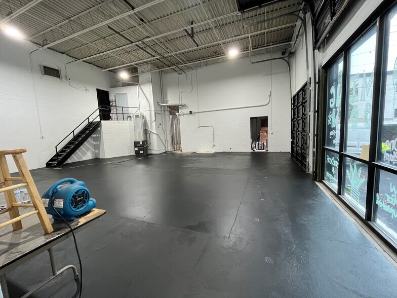 More Photos Of 220 N Main St, Sellersville Manufacturing For Lease