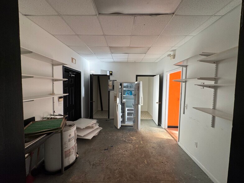 More Photos Of 1330 Howland Blvd, Deltona Freestanding For Sale