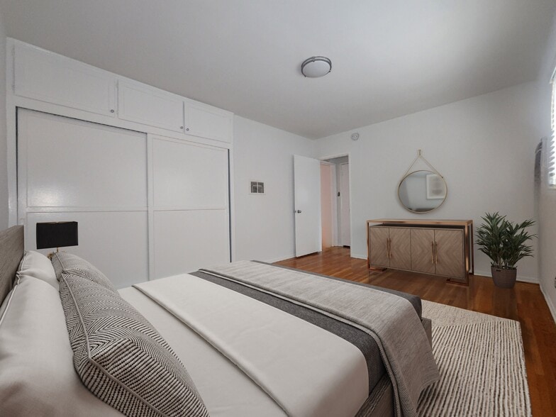 More Photos Of 1940 S Beverly Glen Blvd, Los Angeles Apartments For Sale