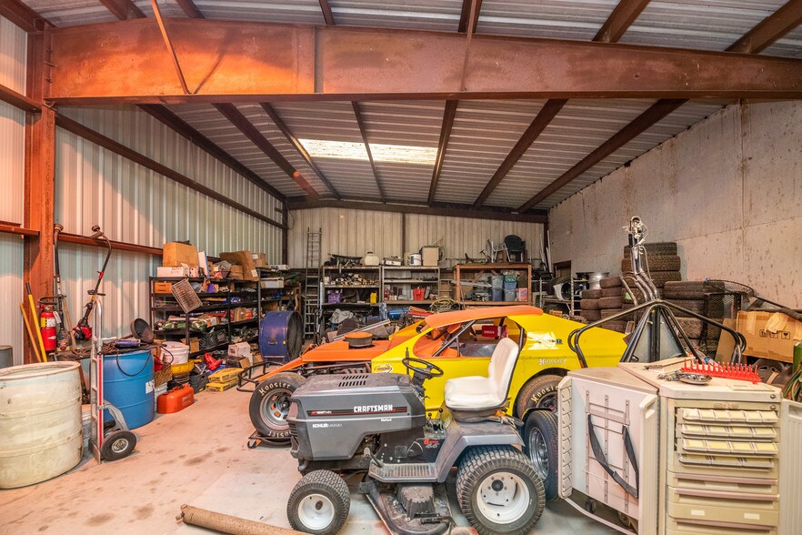 More Photos Of 820 Turner Way, Mansfield Manufacturing For Lease