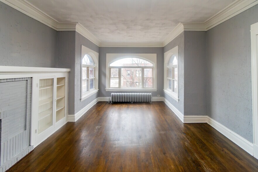 More Photos Of 7304 S Union Ave, Chicago Multifamily For Sale