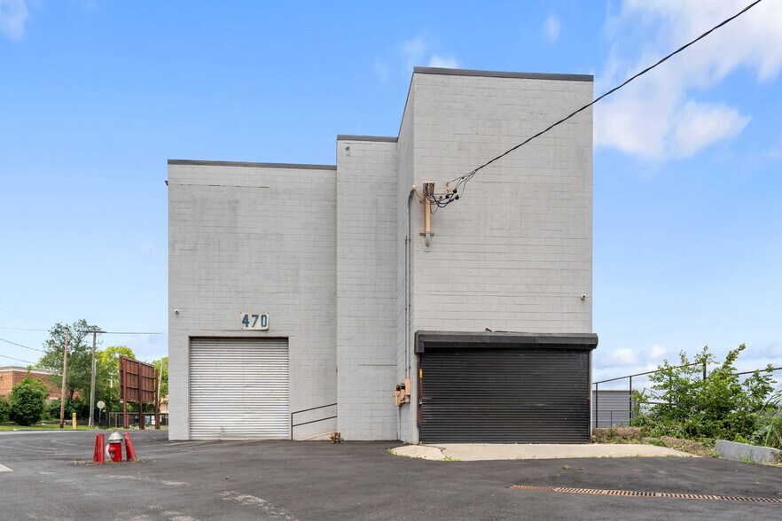 More Photos Of 470 Belleville Tpke, North Arlington Warehouse For Sale