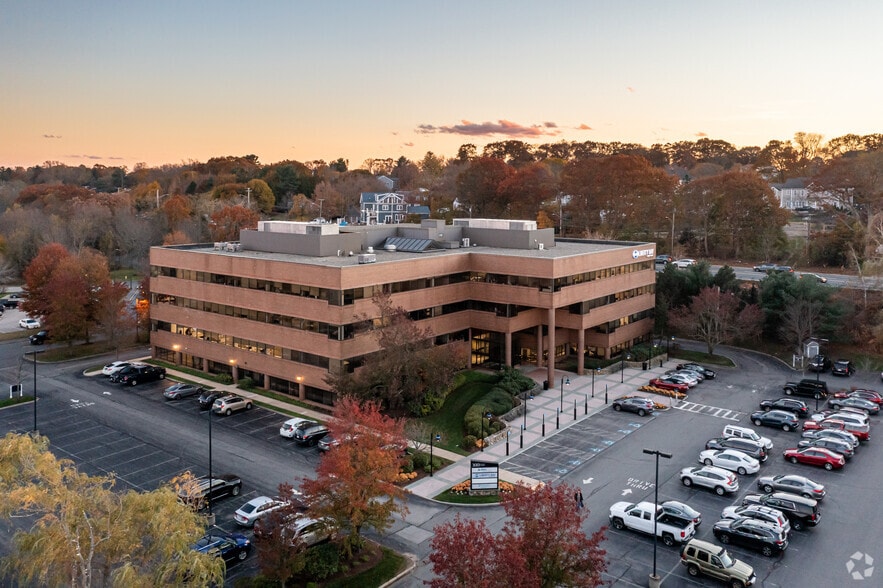 More Photos Of 300 Granite St, Braintree Office For Lease