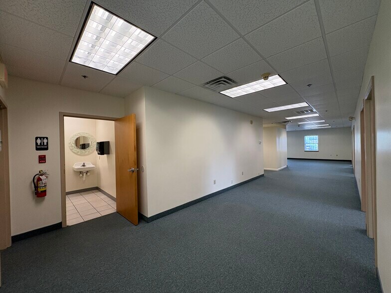 More Photos Of 134-136 Mill Rd, Quakertown Medical For Lease