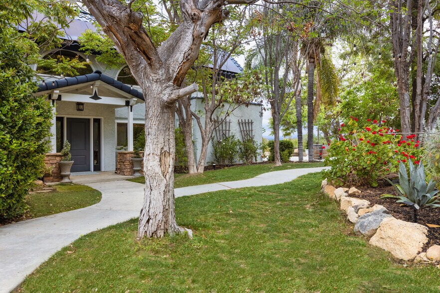 More Photos Of 22053 Highland St, Wildomar Specialty For Sale