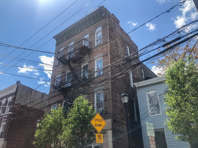 More Photos Of 1217 Bergenline Ave, Union City Apartments For Sale