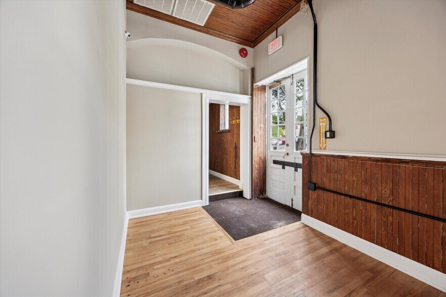 More Photos Of 300 Pond St, Bristol Office For Sale