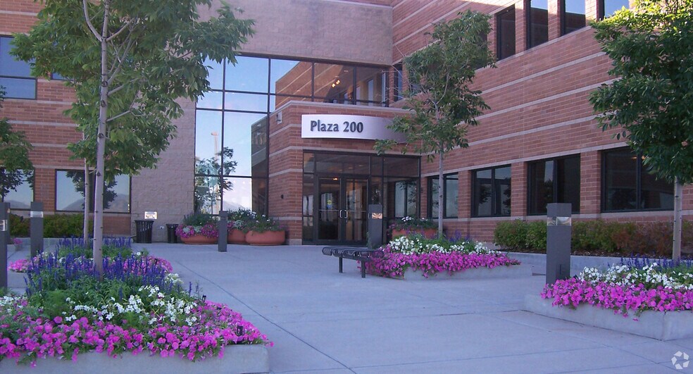 More Photos Of 200 Plaza Dr, Highlands Ranch Office For Lease