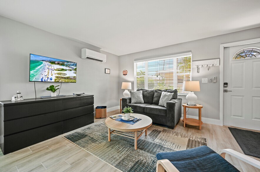 More Photos Of 306-312 Harvey St, Punta Gorda Apartments For Sale