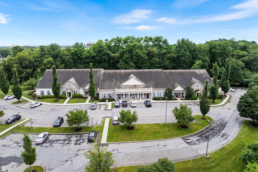 More Photos Of 670 Woodbourne Rd, Langhorne Medical For Sale