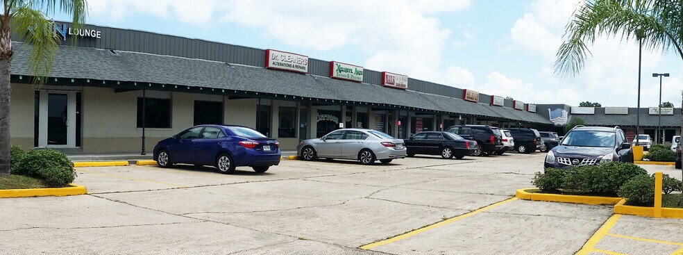 Primary Photo Of 9301 Lake Forest Blvd, New Orleans Unknown For Lease