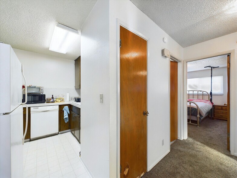 More Photos Of 3002-3016 Smith Ln, Fortuna Apartments For Sale