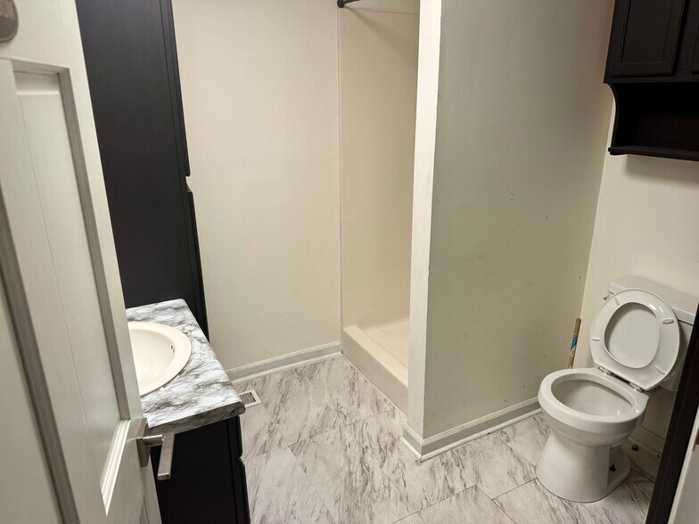 More Photos Of 105 S Jefferson Ave, Eatonton Office For Sale