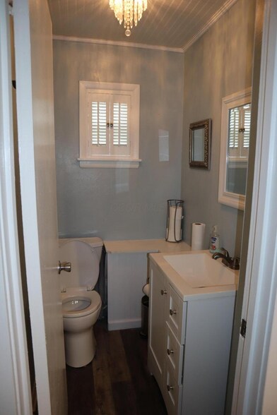 More Photos Of 433 Gibbs Ave, Washington Court House Freestanding For Sale