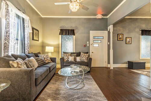 More Photos Of 450 S Oak St, Jackson Storefront Retail Office For Sale