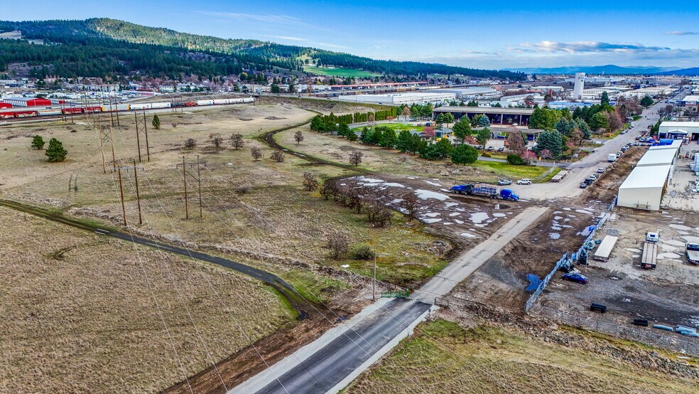 More Photos Of 0 Sullivan Road Rd, Spokane Valley Land For Sale