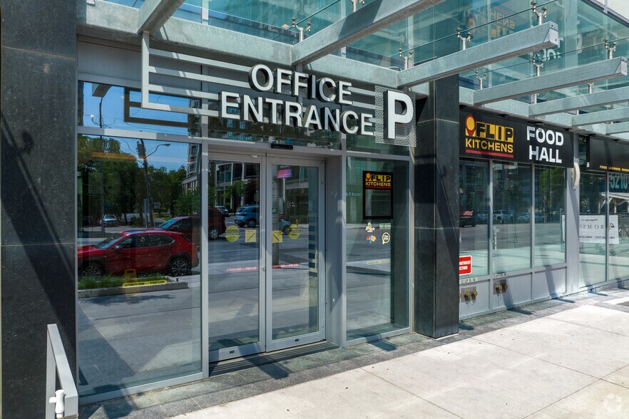 More Photos Of 5200 Yonge St, Toronto Coworking Space