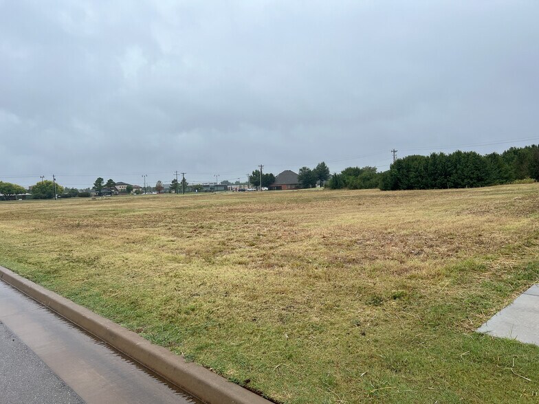 More Photos Of Hundred Oaks (Lots 1A 1B 1C), Edmond Land For Sale